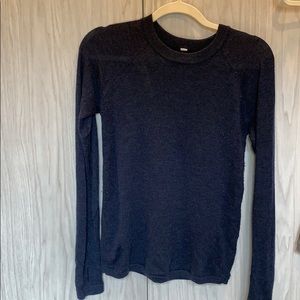 Lululemon blue sweater